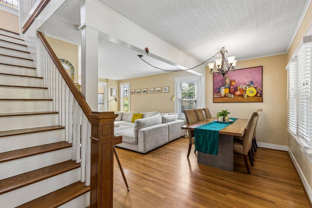 2235 Mistletoe Boulevard, Fort Worth, TX 76110