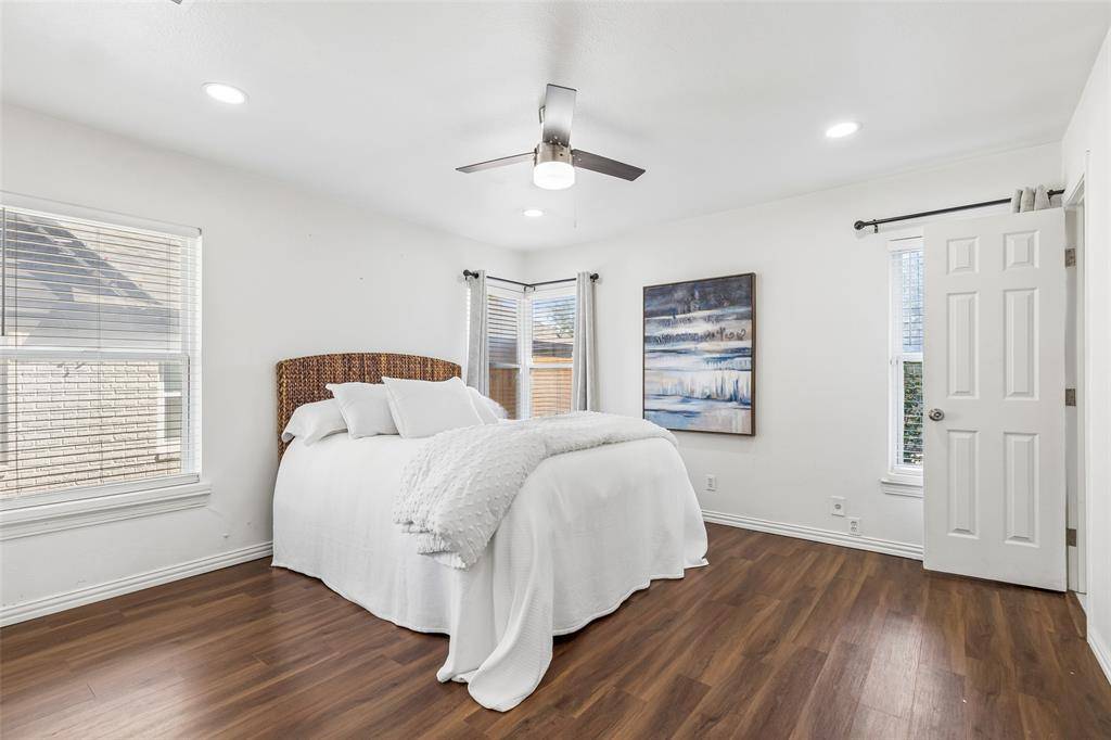 5111 Stoneleigh Avenue, Dallas, TX 75235