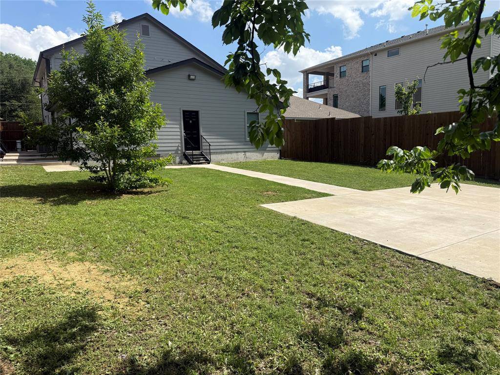 2311 Vagas Street #B, Dallas, TX 75219