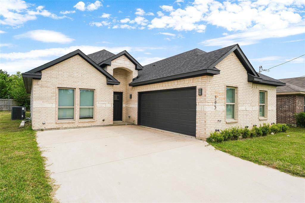 505 Melody Circle, Kaufman, TX 75142