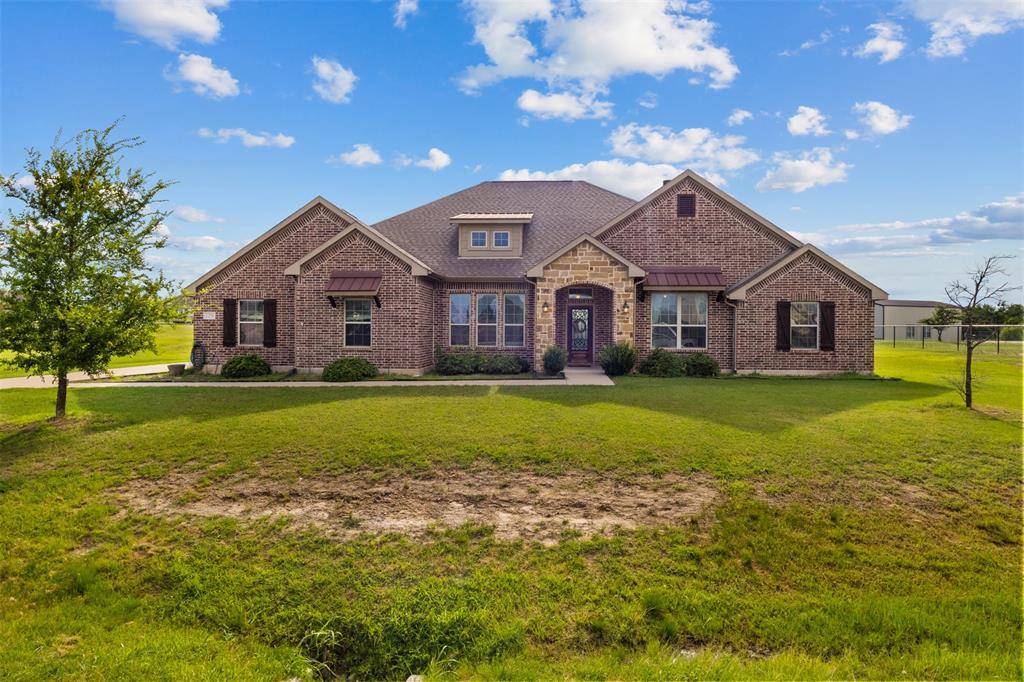 129 High Vista Road, Decatur, TX 76234
