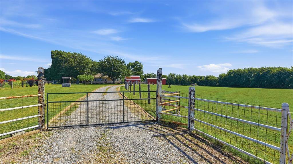 10815 State Highway 56, Sherman, TX 75090