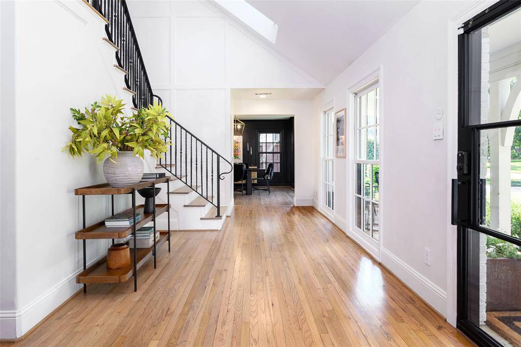 7702 Bryn Mawr Drive, Dallas, TX 75225