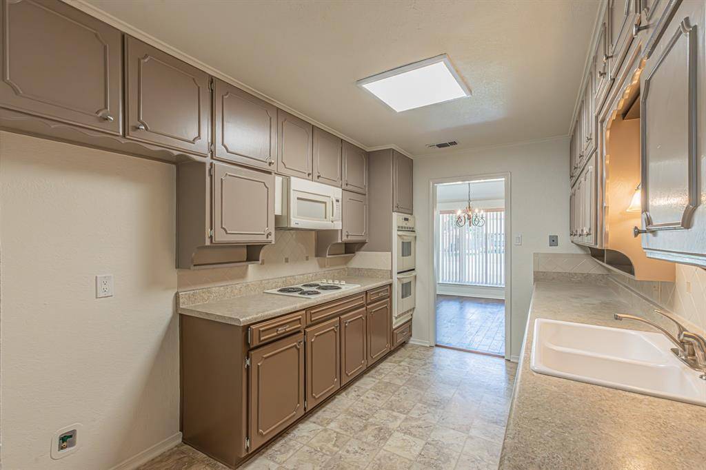 5532 Misty Meadow Drive, North Richland Hills, TX 76180