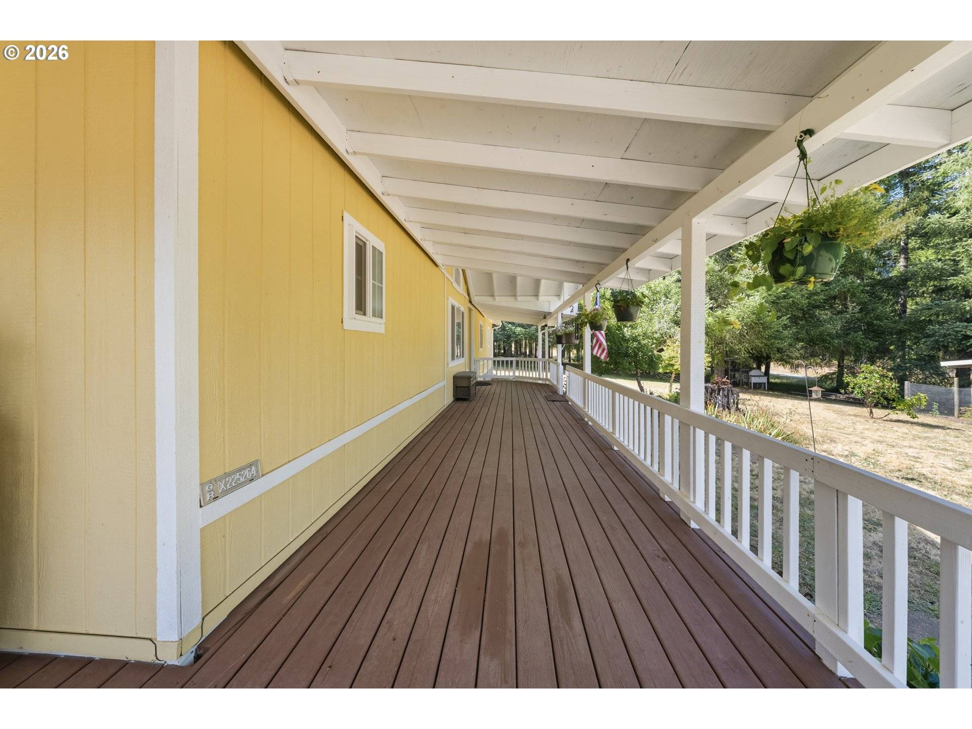 160 WHEELER LN, Camas Valley, OR 97416