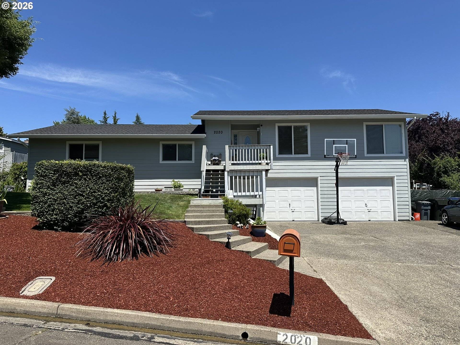 2020 NW WITHERSPOON AVE, Roseburg, OR 97471