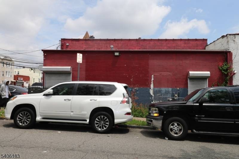 146 -148 Hudson St, Newark City, NJ 07103