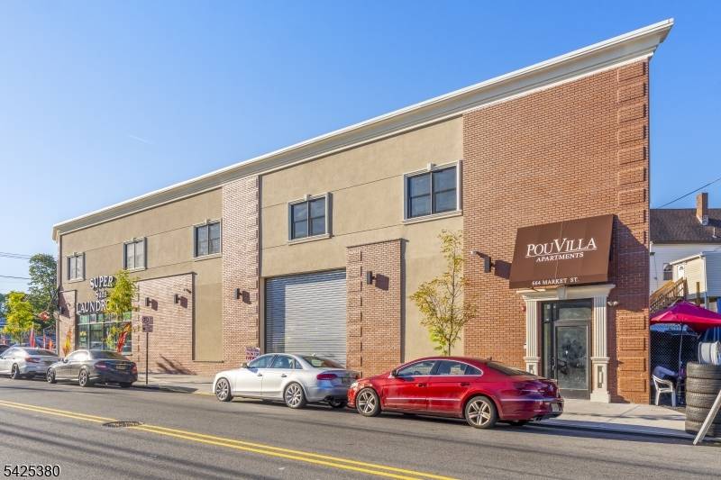 658 Market St, Paterson City, NJ 07513