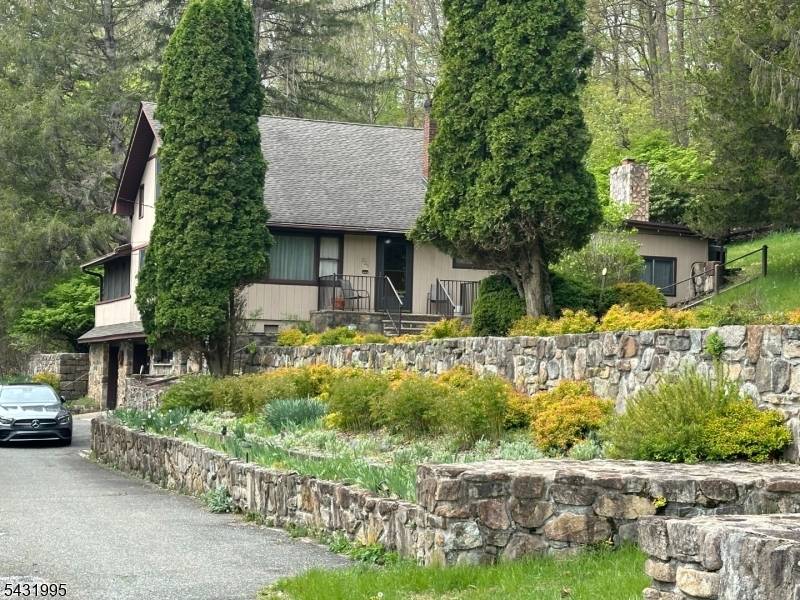 330 W Baldwin St, Hackettstown Town, NJ 07840