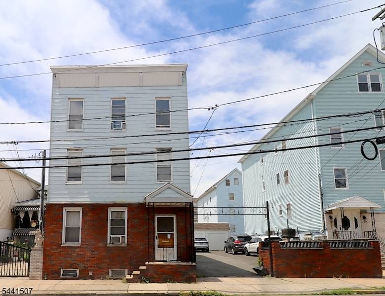66-68 Chambers St, Newark City, NJ 07105