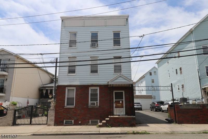 66-68 Chambers St, Newark City, NJ 07105