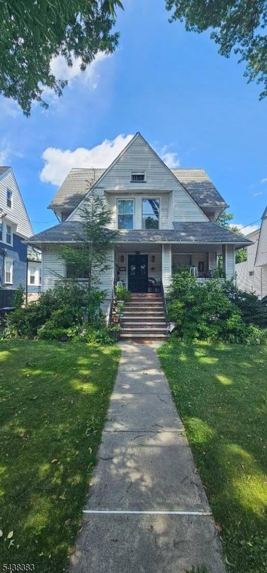 425 Chestnut St, Roselle Park Boro, NJ 07204