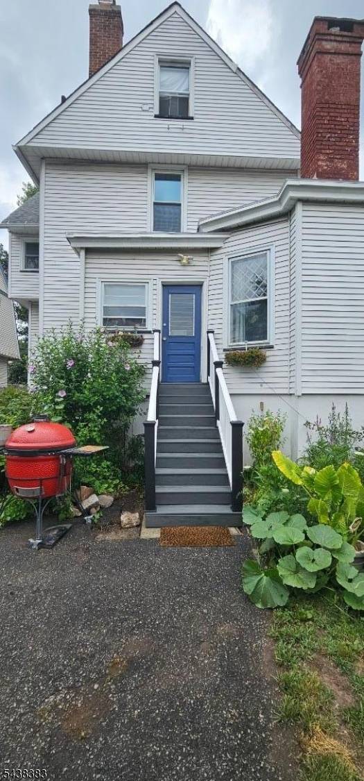 425 Chestnut St, Roselle Park Boro, NJ 07204