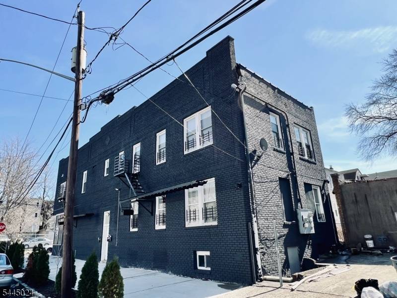 377 21St St, Irvington Twp., NJ 07111