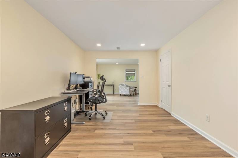 2104 Shady Ln, Scotch Plains Twp., NJ 07076