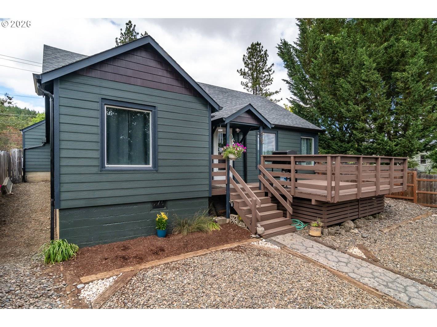470 W THIRD AVE, Sutherlin, OR 97479
