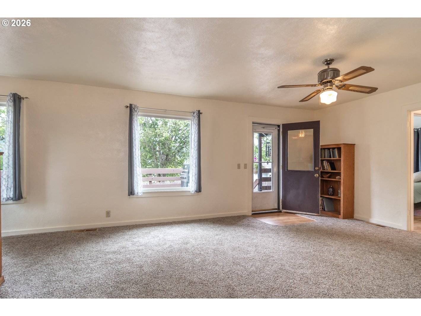 470 W THIRD AVE, Sutherlin, OR 97479
