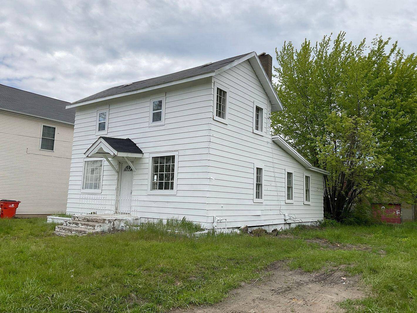 255 High ST, Benton Harbor City, MI 49022
