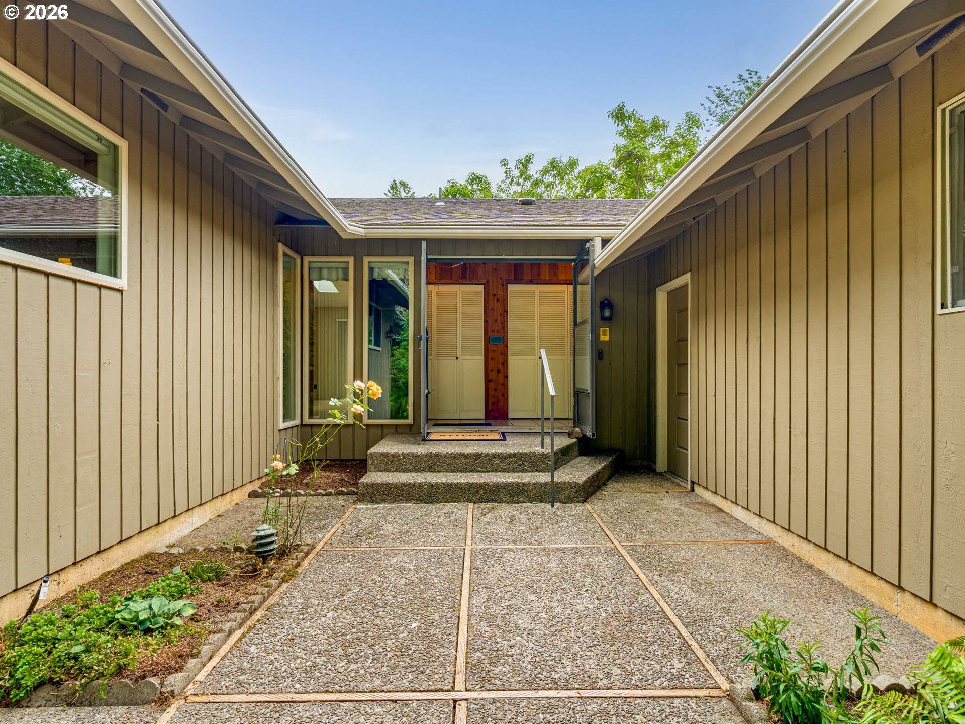 16700 SE VAN ZYL DR, Damascus, OR 97089