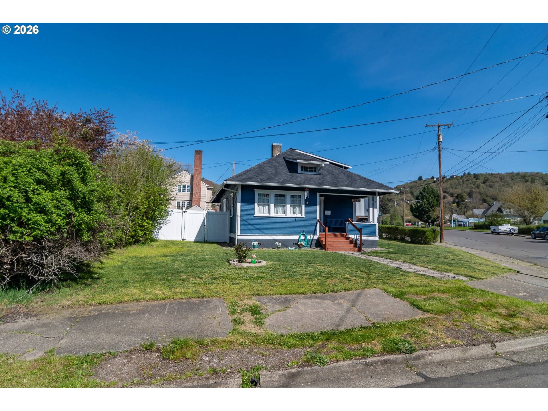 334 NE NASH ST, Roseburg, OR 97470