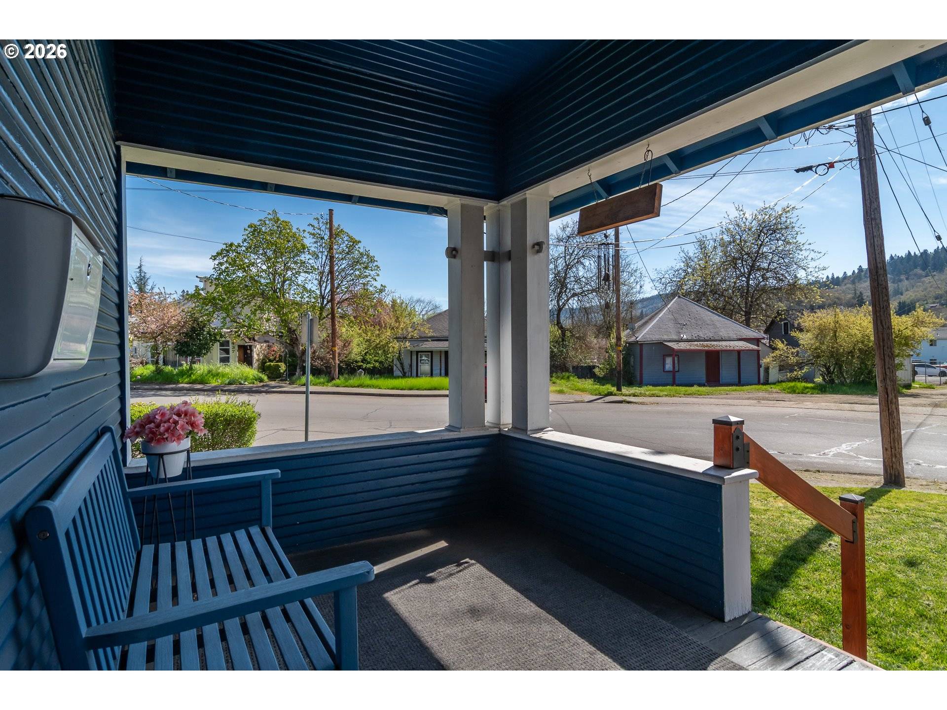 334 NE NASH ST, Roseburg, OR 97470