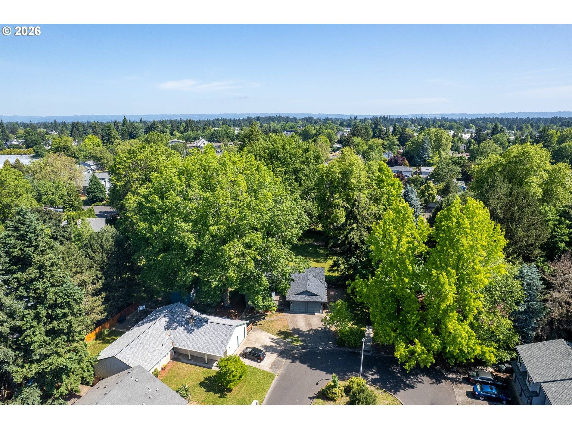 2725 SE HOLLYHOCK CT, Hillsboro, OR 97123