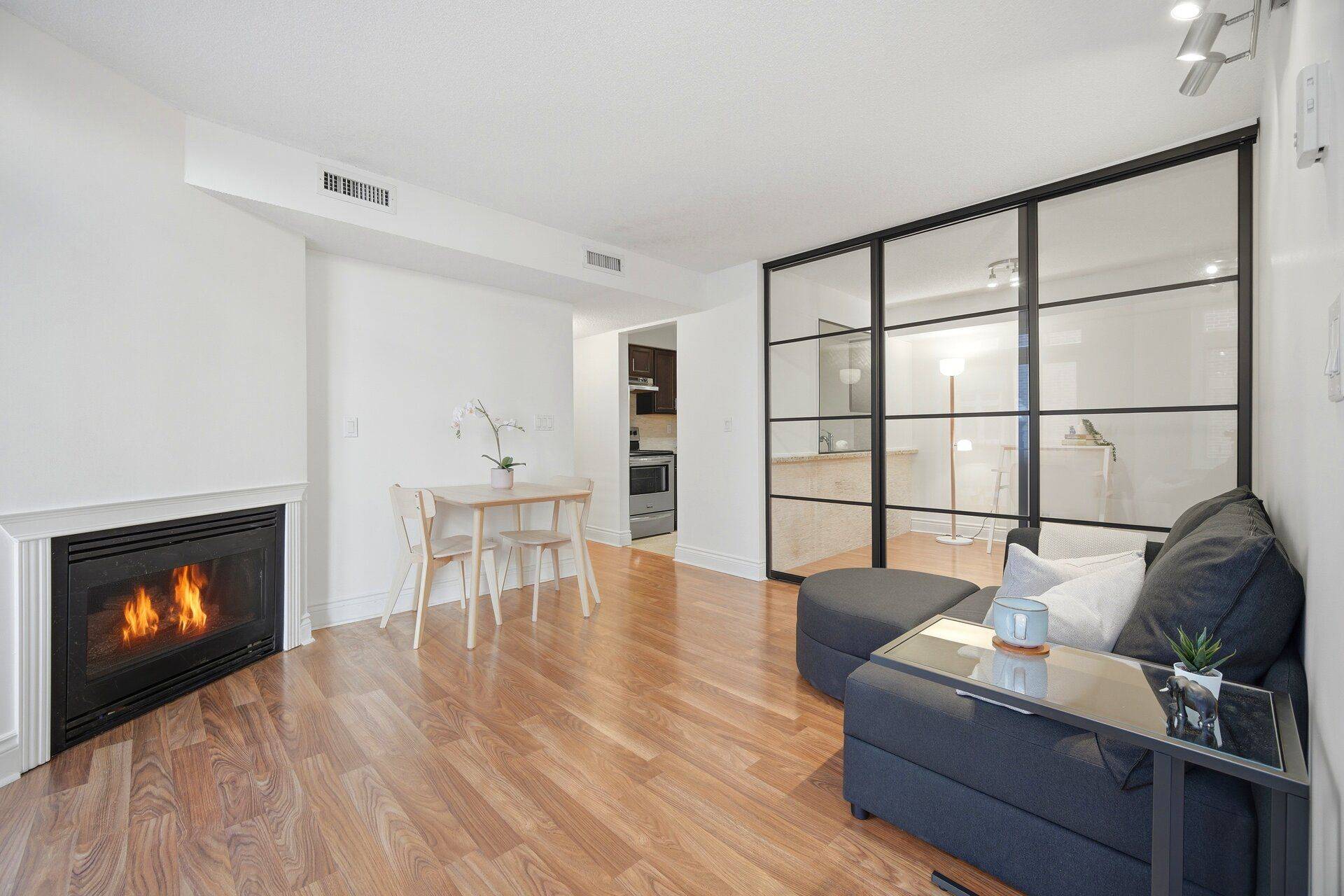 83 Lillian ST #25, Toronto C10, ON M4S 2H7