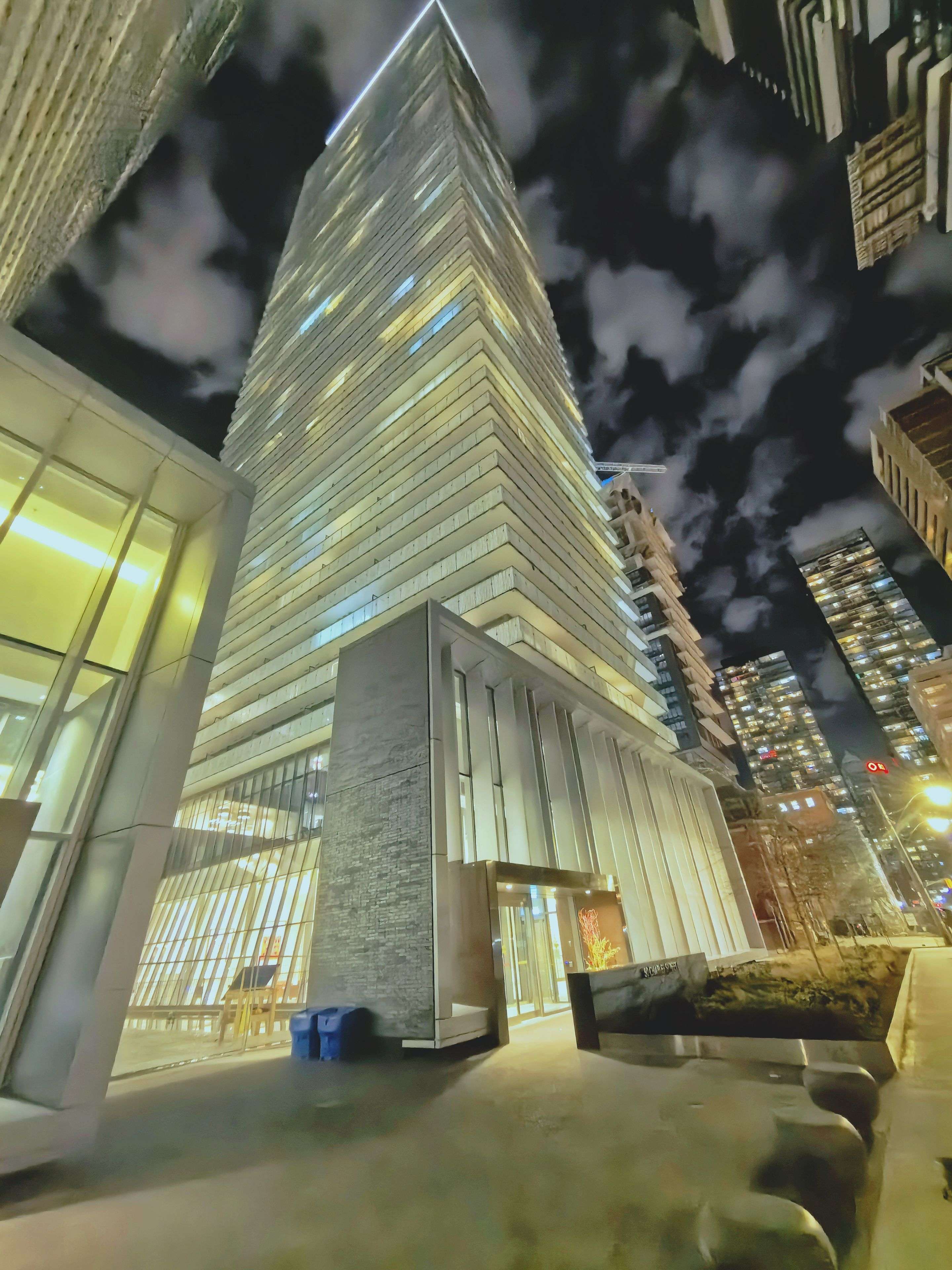 50 Charles ST E #2607, Toronto C08, ON M4Y 0C3