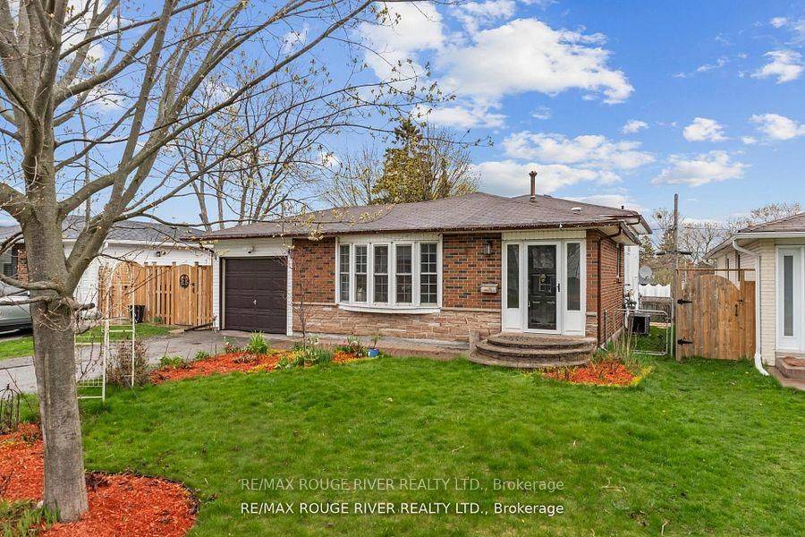 27 Archer DR, Ajax, ON L1S 2Z3