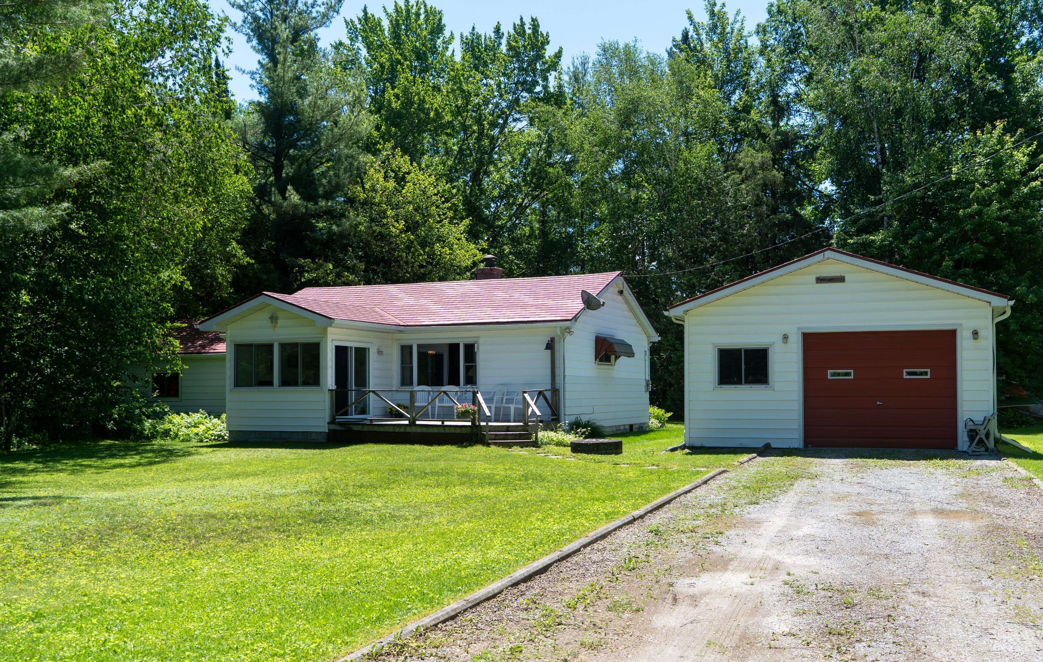 24 Talbot DR, Brock, ON L0K 1A0
