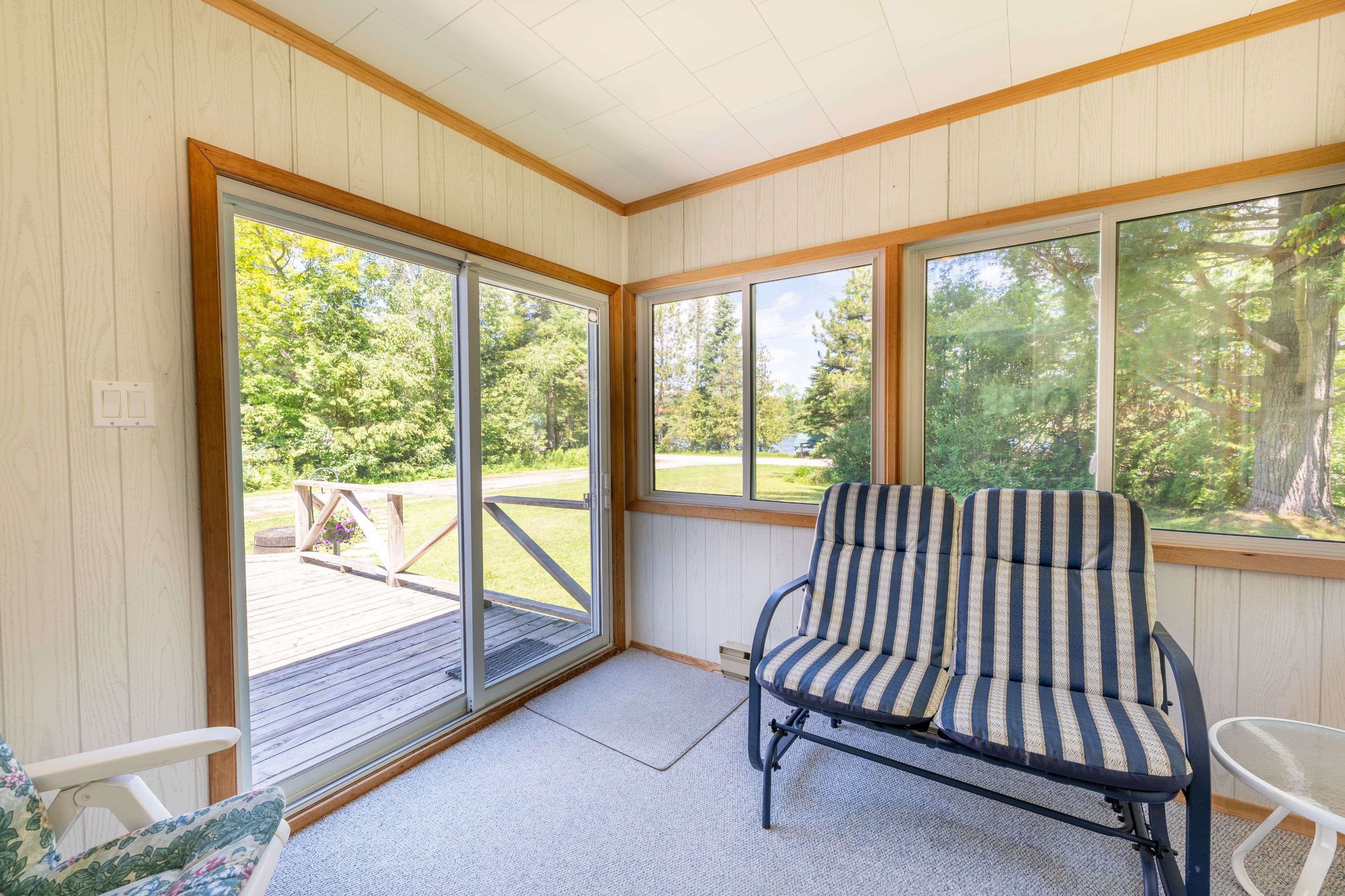 24 Talbot DR, Brock, ON L0K 1A0