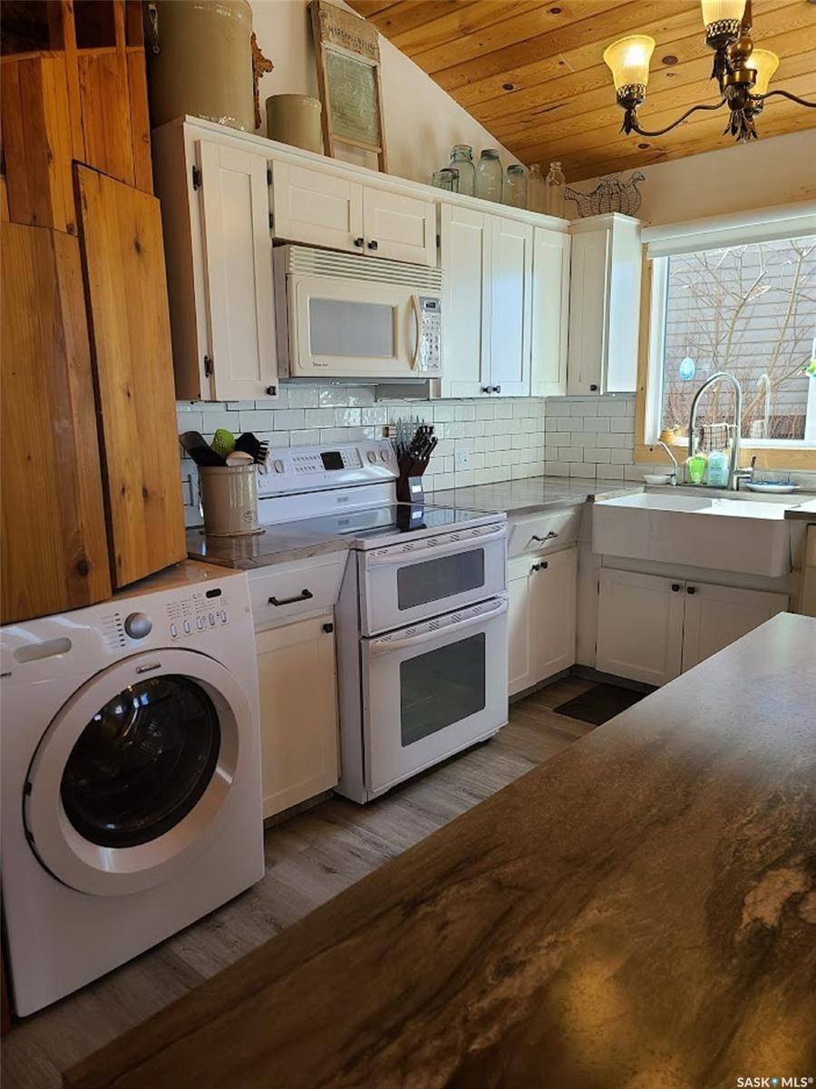 2424 Spruce CRESCENT, Turtle View, SK S0M 1J0