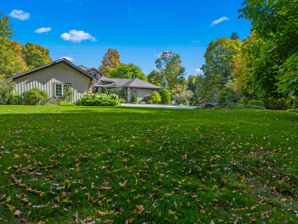 22 Southridge TRL, Caledon, ON L7K 0B3