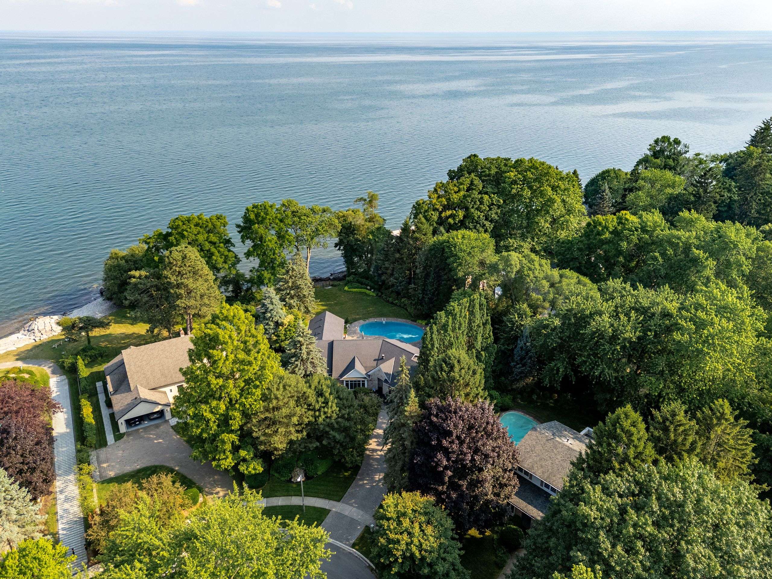 2348 Carrington PL, Oakville, ON L6J 5P4