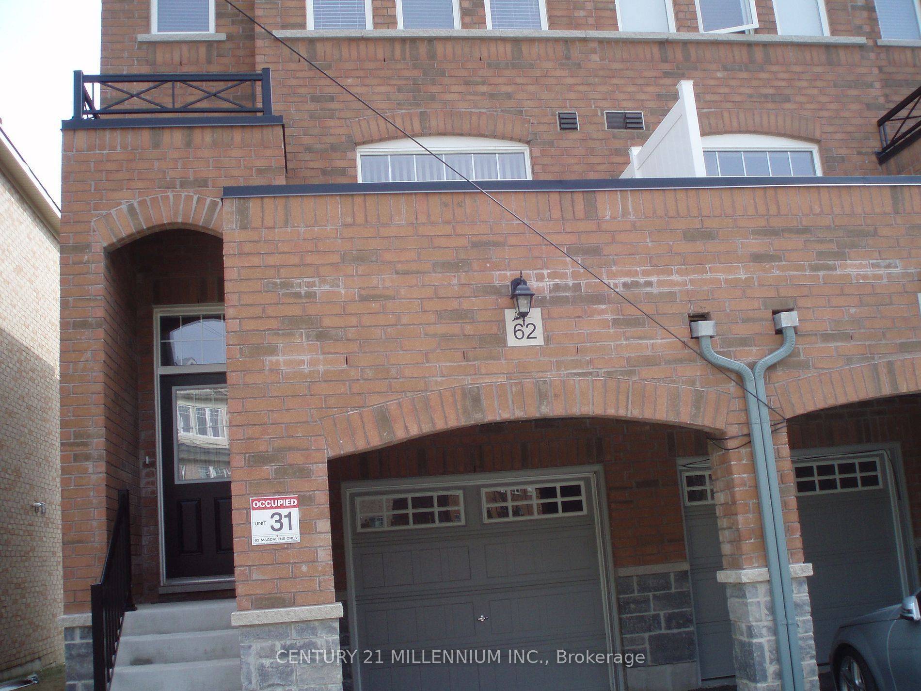 62 Magdalene CRES, Brampton, ON L6Z 0G8
