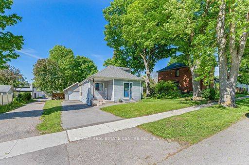 44 Willow ST S, Halton Hills, ON L7J 2A2