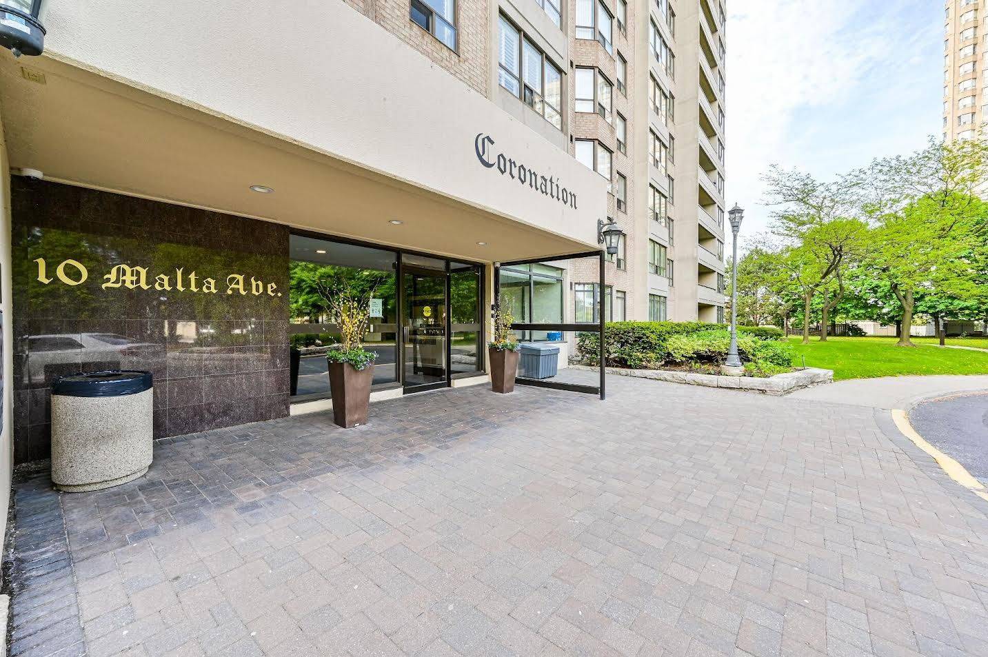 10 MALTA AVE #1009, Brampton, ON L6Y 4G6