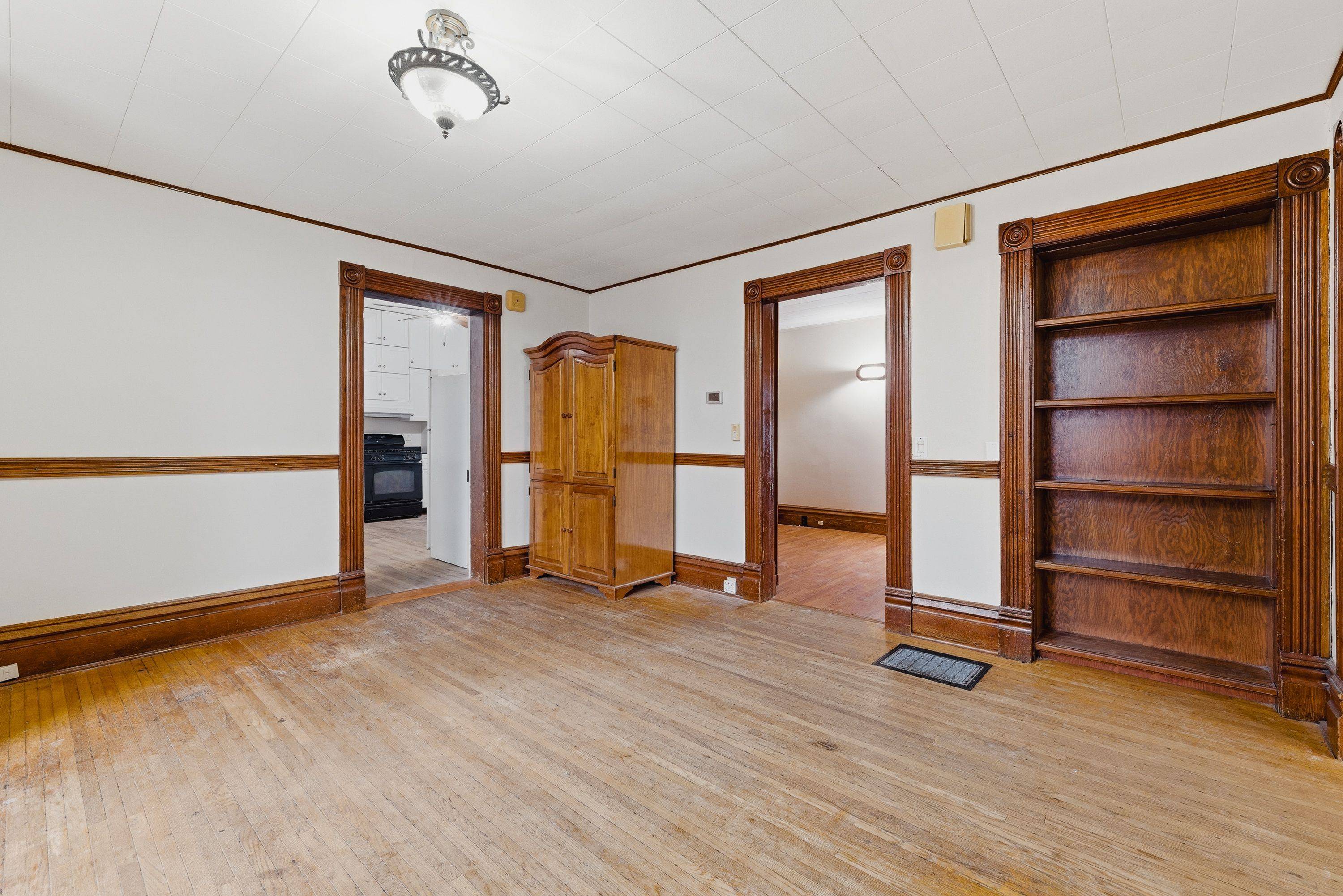 19 Adam ST, Huron East, ON N0K 1W0
