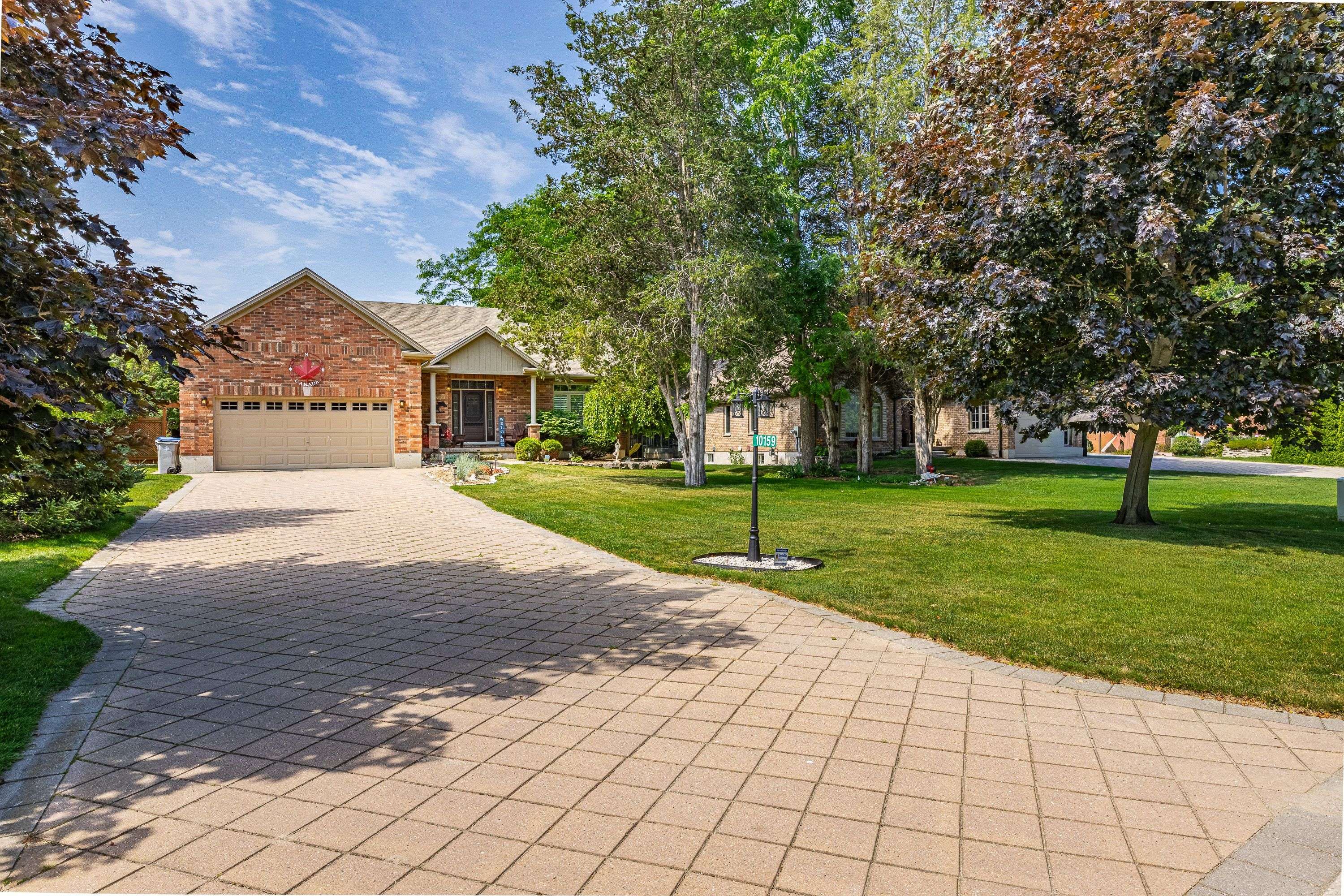 10159 Meadowlily CRES, Lambton Shores, ON N0M 1T0