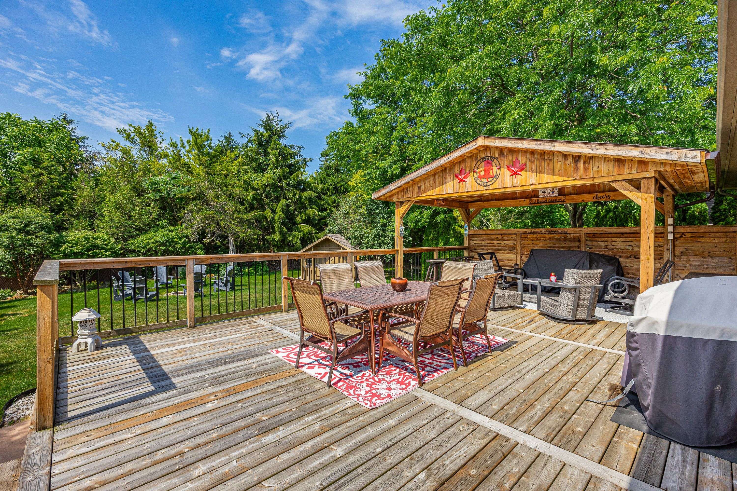 10159 Meadowlily CRES, Lambton Shores, ON N0M 1T0