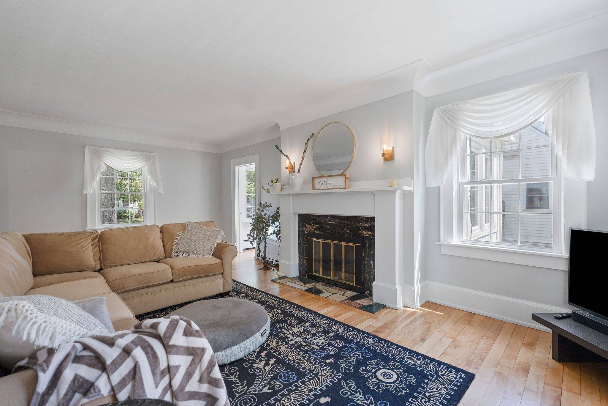 166 North ST N, Fort Erie, ON L2A 3R7