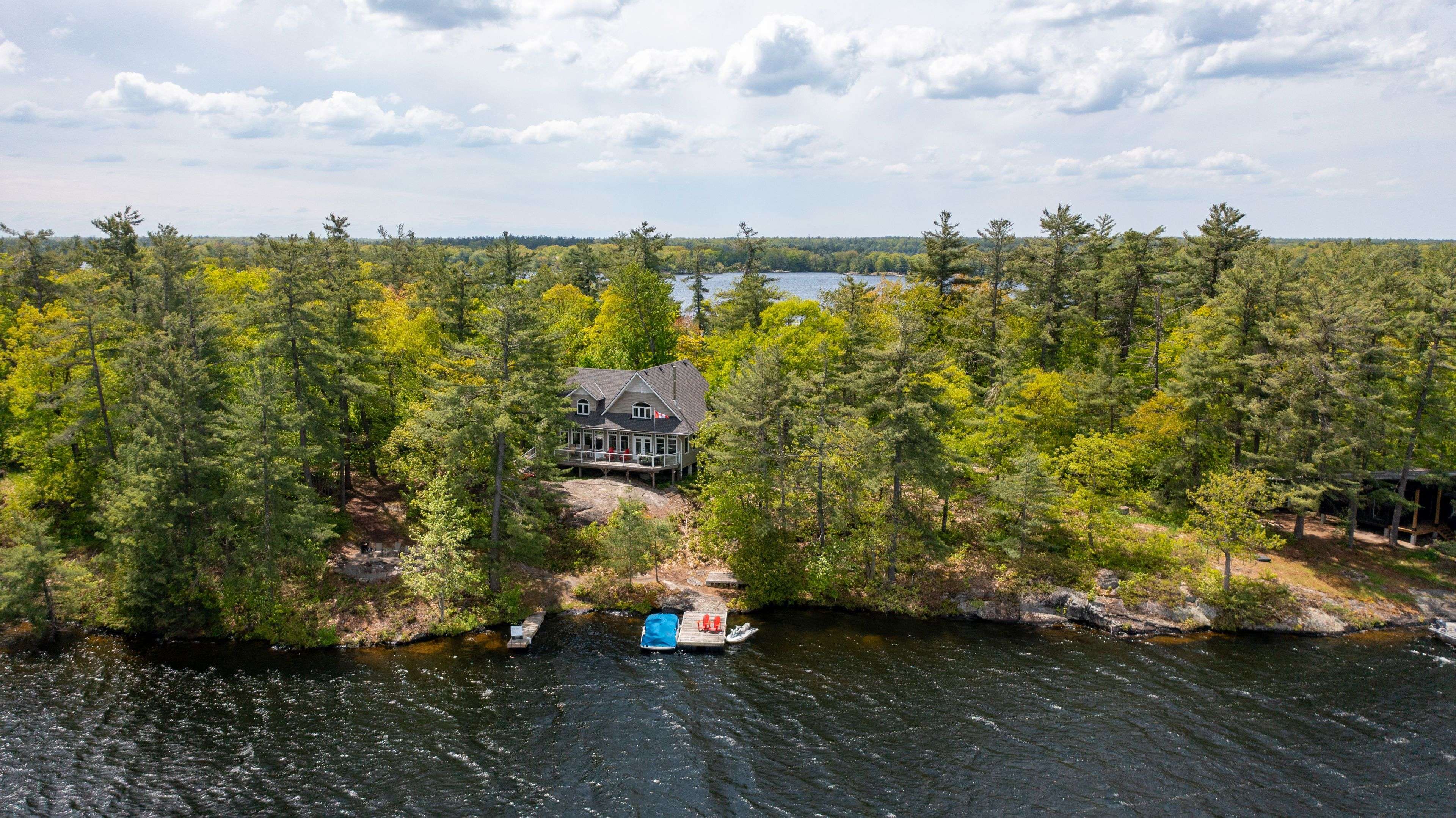 1320 Island 360 IS, Georgian Bay, ON L0K 1S0