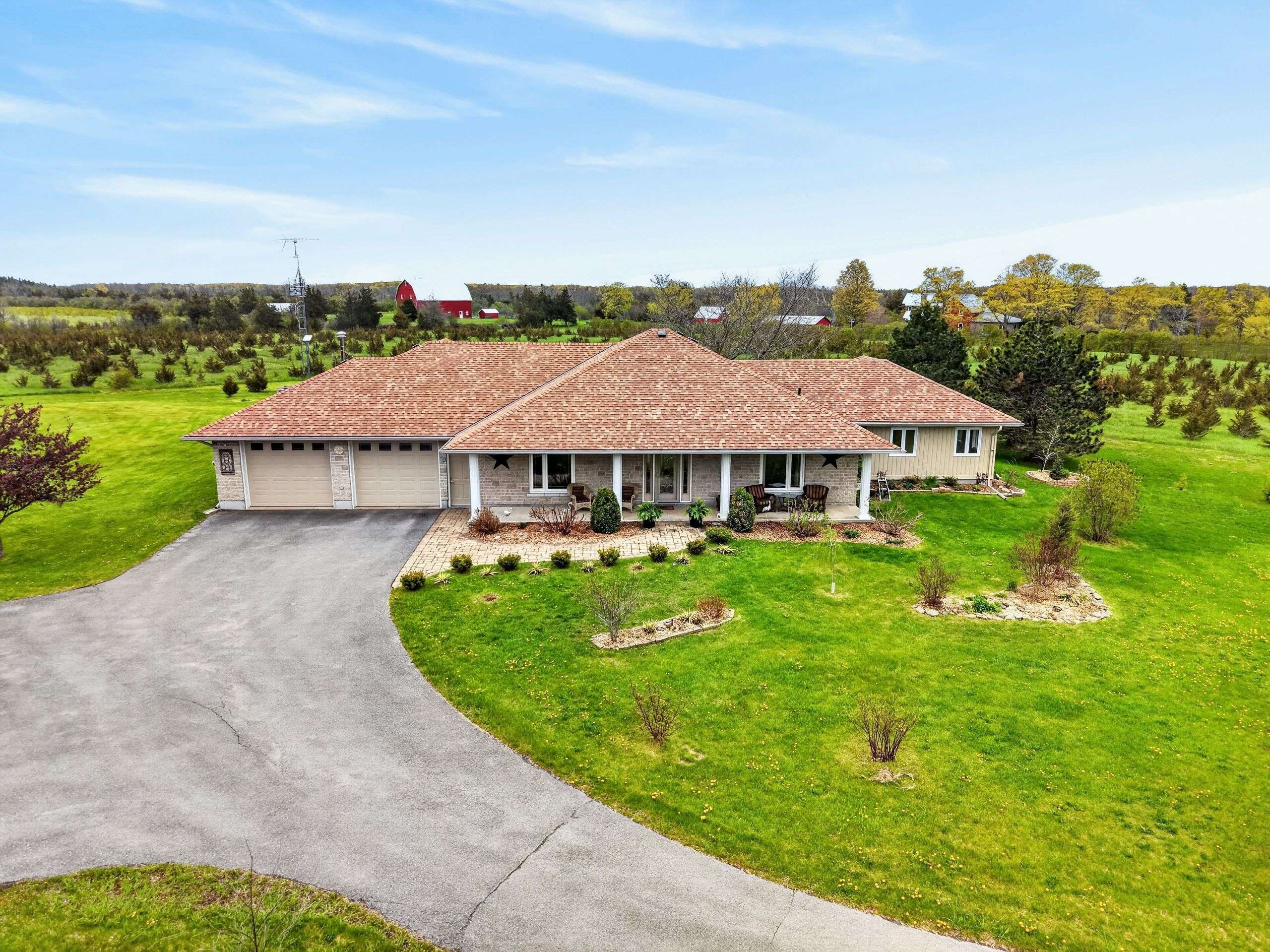 160 Mckinley Crossroad Cross, Prince Edward County, ON K0K 2T0