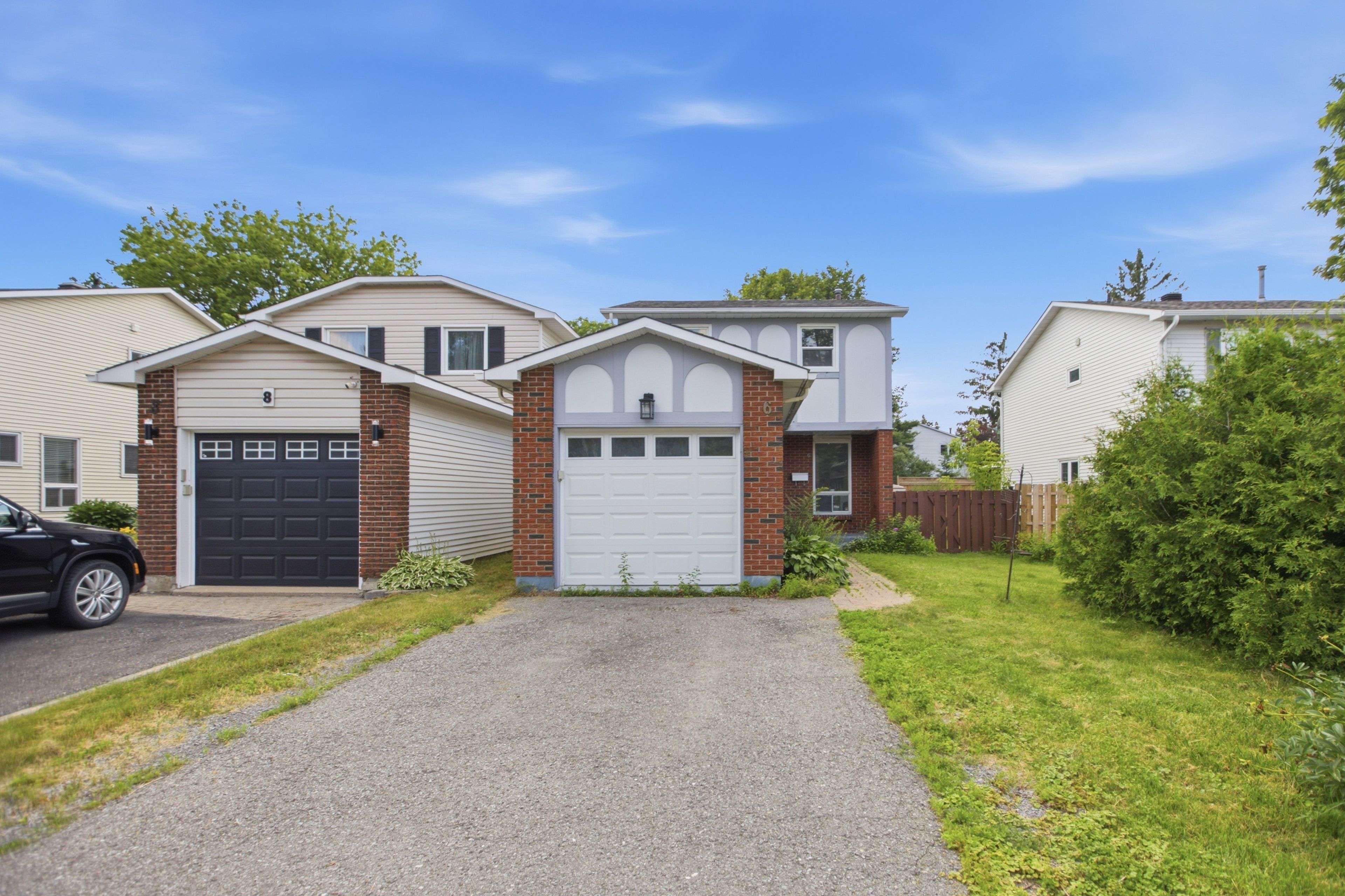 6 WOLFGANG DR, Barrhaven, ON K2J 1T1