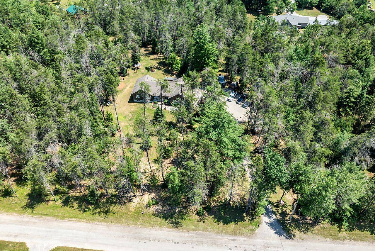 30 Hodgson DR, Kawartha Lakes, ON K0M 1C0