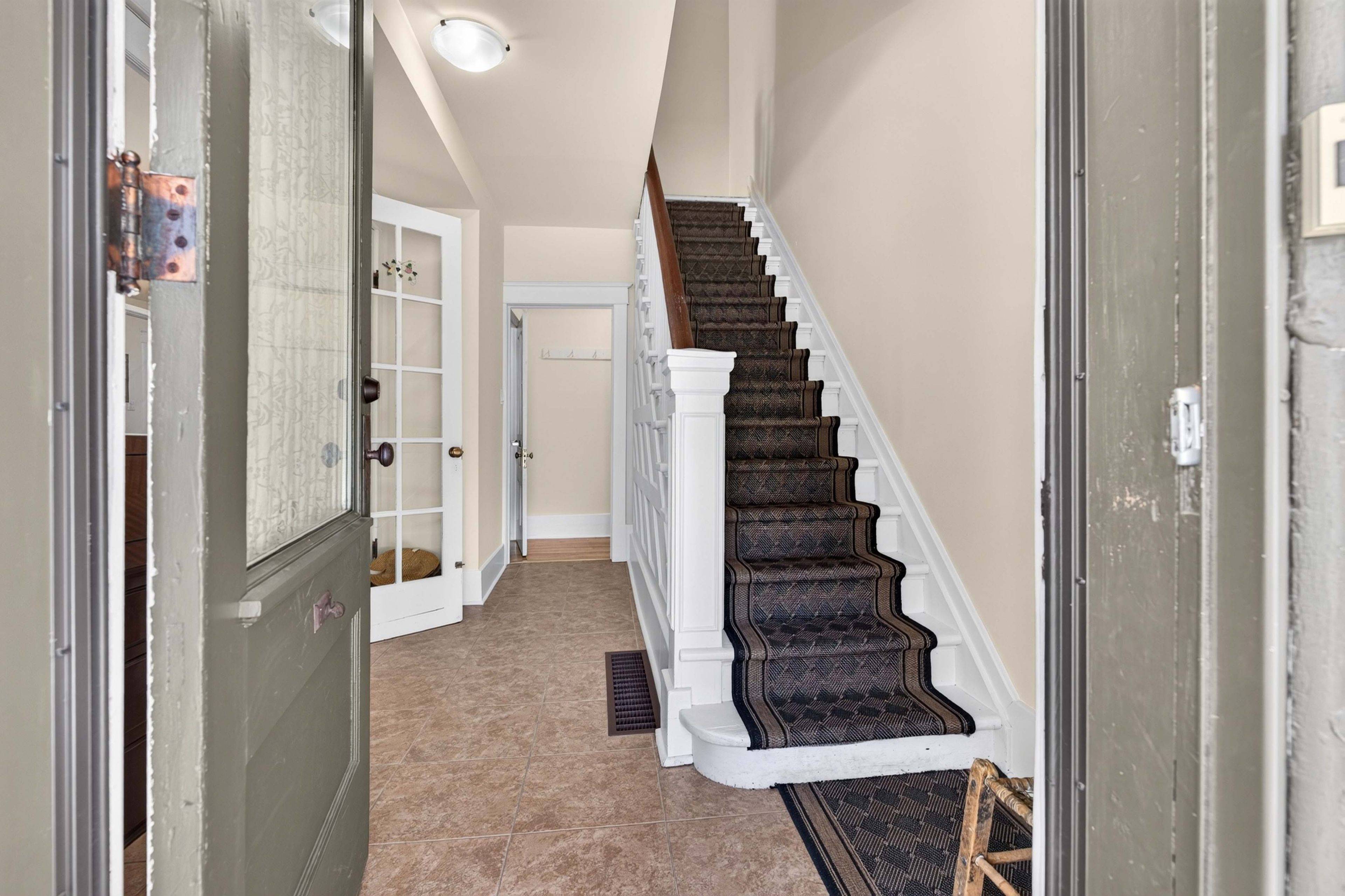 166 Alma AVE, Greater Napanee, ON K7R 1T8