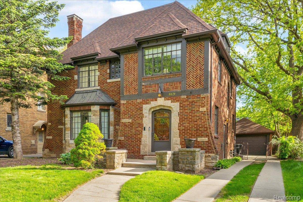 18674 Gainsborough RD, Detroit, MI 48223