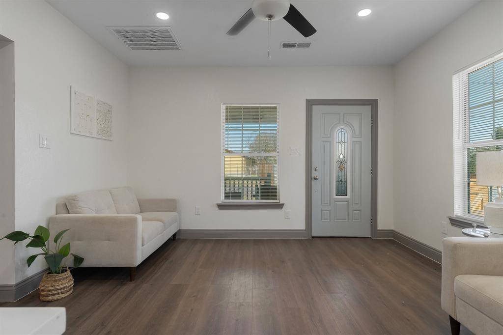 2510 Childs Street, Dallas, TX 75203