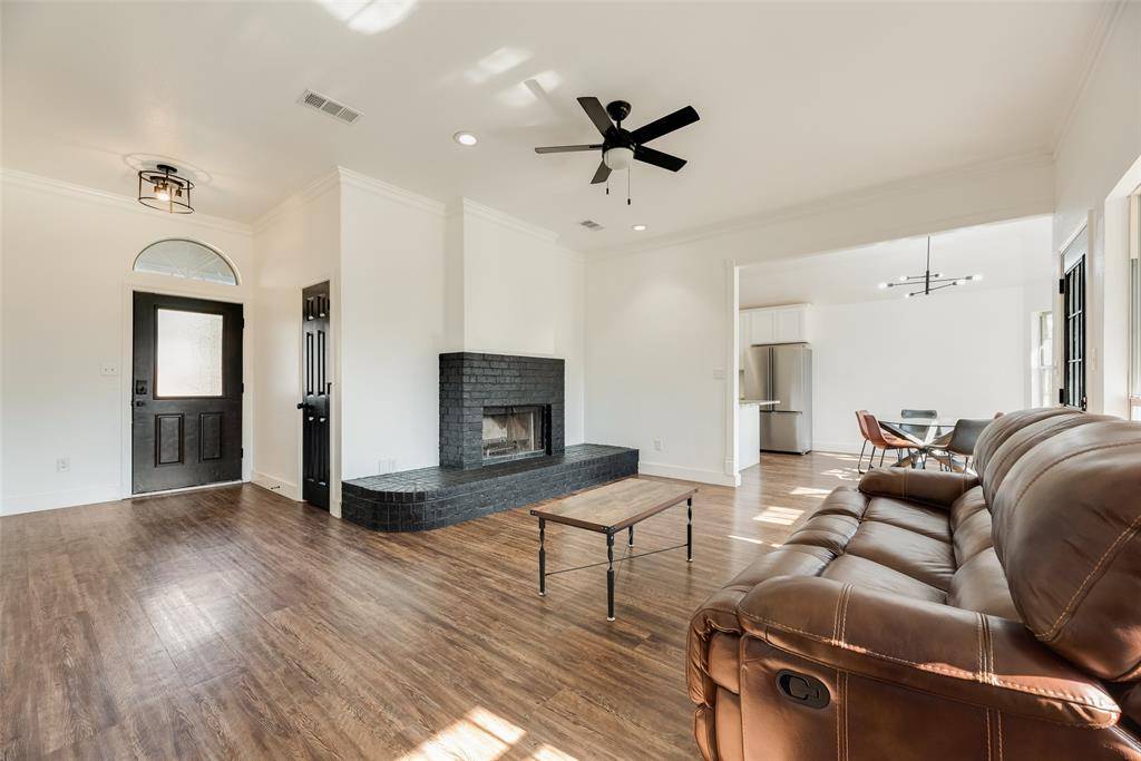 706 Azalea Drive, Forney, TX 75126