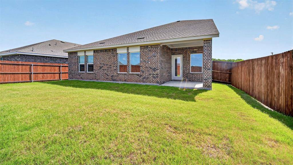 4110 Olivia Lane, Sanger, TX 76266